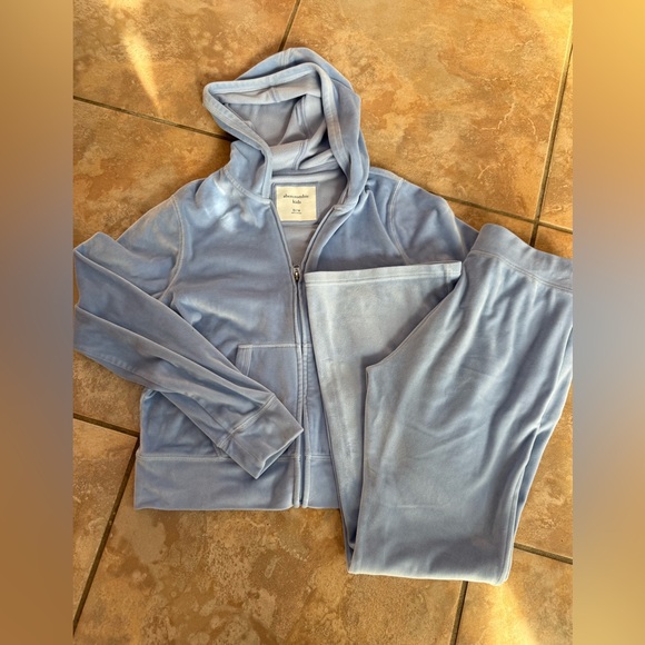 Abercrombie Kids Light Blue Matching Set